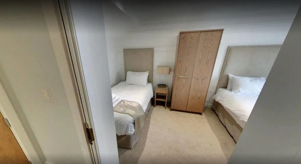 Mccafferty'S Guesthouse Ilford